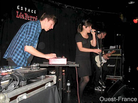 CONCERT CONNE ACTION